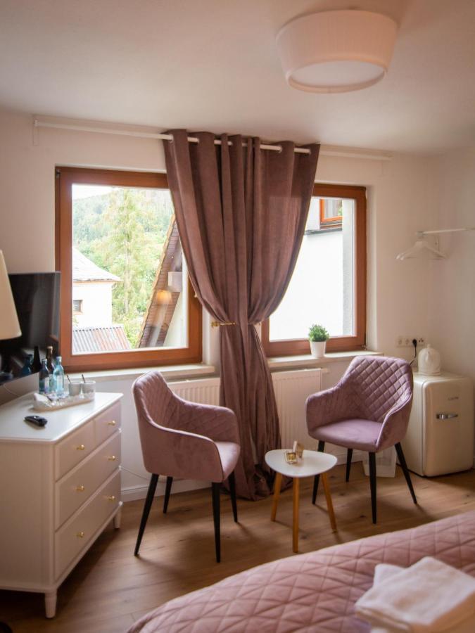 Apartone Land-Hotel Sebnitz Bagian luar foto