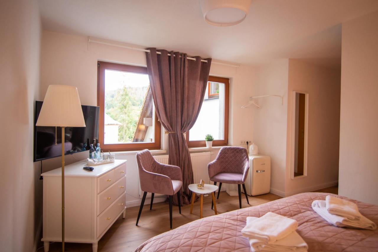 Apartone Land-Hotel Sebnitz Bagian luar foto